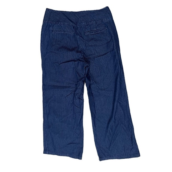 Cato Blue Pin Striped Wide Leg Jeans Size 8 Women's - Picture 3 of 6